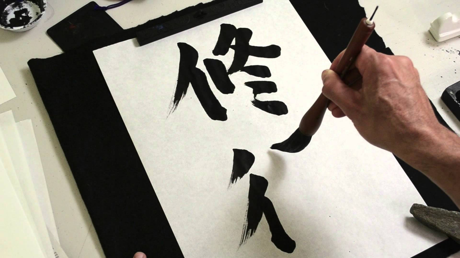 【日本語は美しい?】海外「中国語は黒板を引っ掻く音だ」響きを巡り大激論…オチは「全ての言語は無意味」